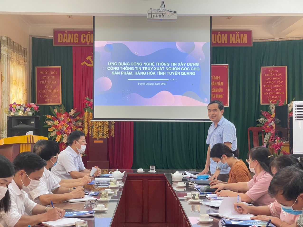 VNPT- Tuyên Quang đề xuất Dự án “Ứng dụng công nghệ thông tin xây dựng cổng thông tin truy xuất nguồn gốc cho sản phẩm, hàng hoá tỉnh Tuyên Quang”.